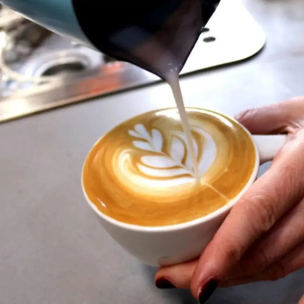 Rhino Class Milk Pitcher Lavender 1 686a8bc1 854e 4fd6 9cca d7020bbf6df6