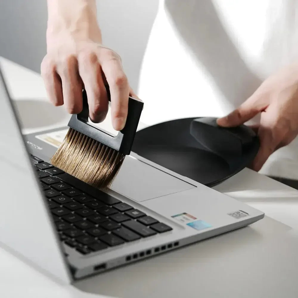 BomberCofffeeBarBrushBlack14 3a41ed8b e2c4 47ad 8068 2ccb38d463bc