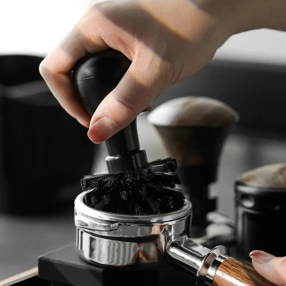 MHW 3BOMBER Coffee Portafilter Cleaning Brush 58mm 1