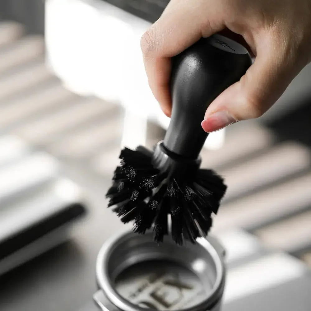 MHW 3BOMBER Coffee Portafilter Cleaning Brush 58mm 8