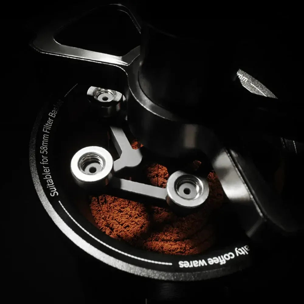 MHW3BOMBERNeedleDistributorObsidianBlack58mm3 f7a3bdee e648 4879 82a6 1c8c442a0ff3