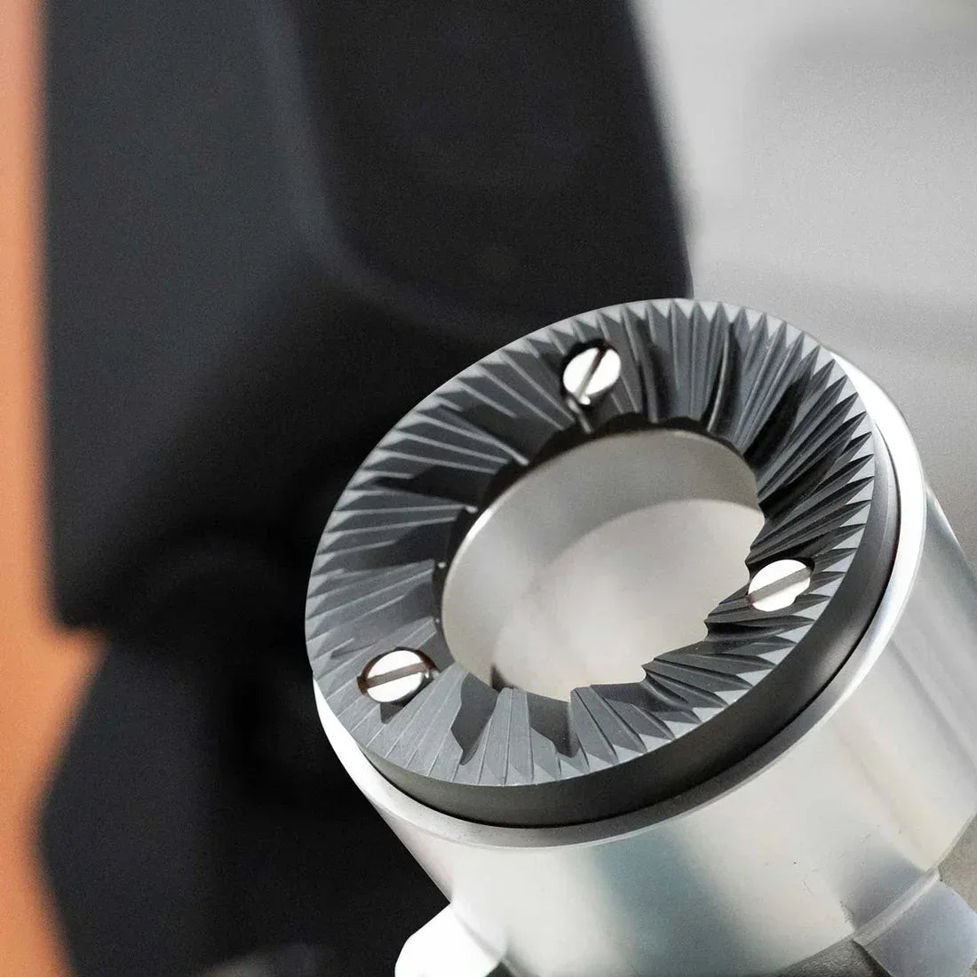 dark t 7dbe5077 0cdb 4807 ae1d 9a82cc1daff4 1100x