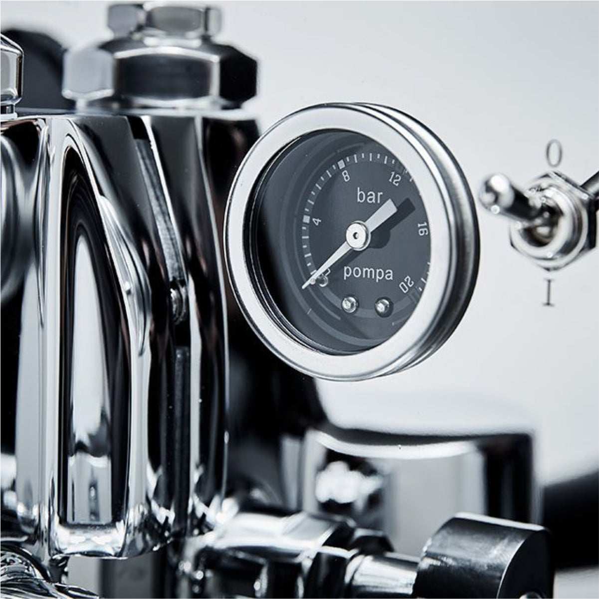 INIZIO R Leva 230V & INIZIO R 230V Espresso Machine