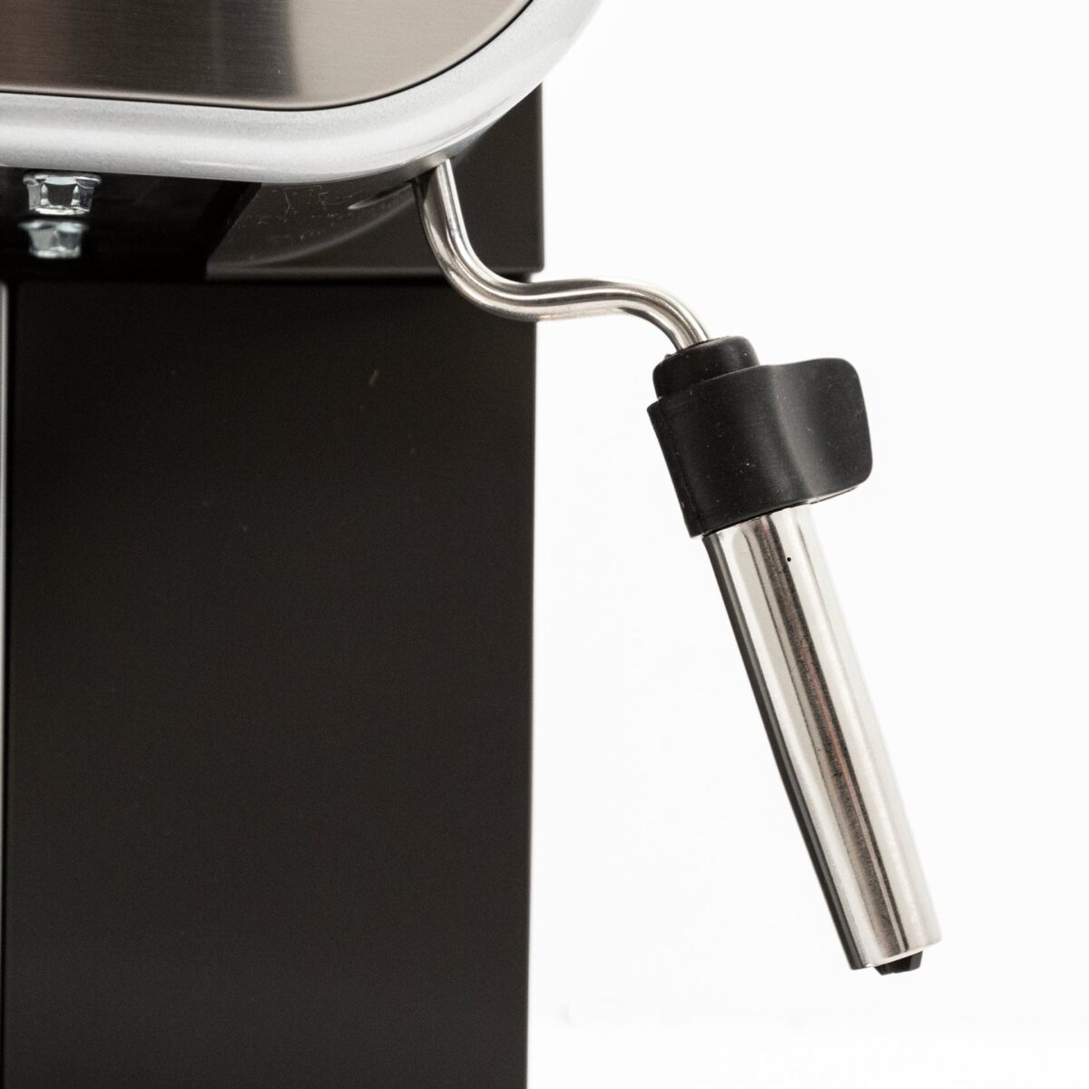 <strong>The Gaggia Carezza Deluxe</strong> combines modern technology with classic espresso-making traditions. This machine is designed for users who want a stylish and efficient way to brew their favorite coffee drinks. Gaggia Carezza Deluxe Espresso Machine