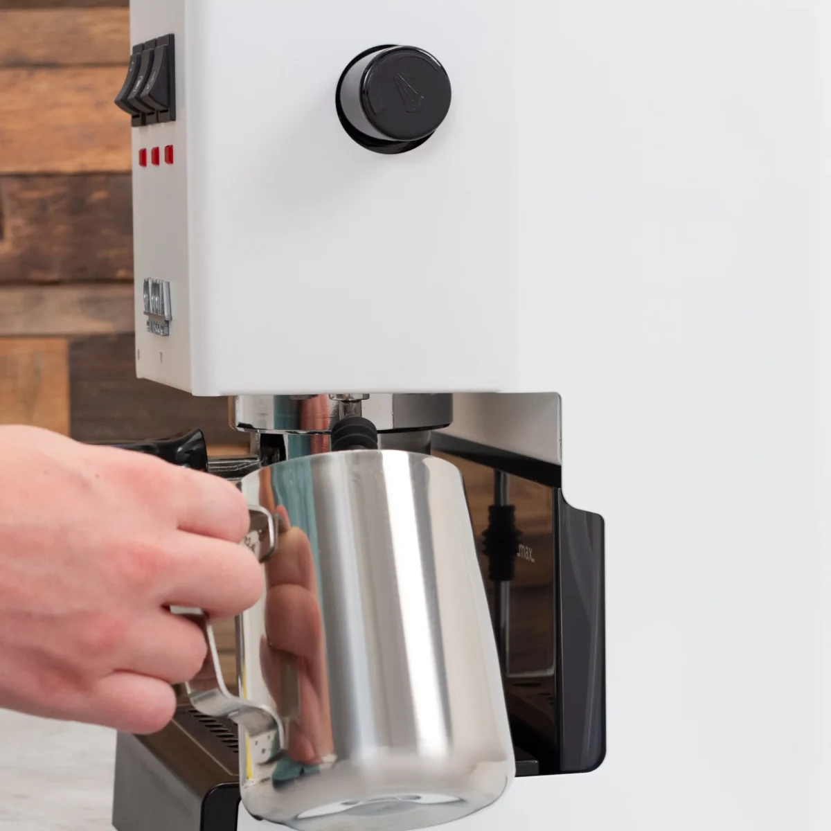 <h3 data-start="172" data-end="201"><strong data-start="176" data-end="199">Product Description</strong></h3> <p data-start="202" data-end="753">The <strong data-start="206" data-end="232">Gaggia Classic Pro E24</strong> is a premium entry-level espresso machine, built to satisfy both beginner and experienced home baristas. Designed and made in Italy, it boasts commercial-grade components, including an all-new <strong data-start="426" data-end="442">brass boiler</strong> for improved thermal stability, a <strong data-start="477" data-end="490">9-bar OPV</strong> for professional-grade espresso extraction, and a <strong data-start="541" data-end="566">commercial steam wand</strong> for crafting café-quality microfoam. Its <strong data-start="608" data-end="633">one-piece steel frame</strong>, <strong data-start="635" data-end="671">58mm stainless steel portafilter</strong>, and <strong data-start="677" data-end="701">3-way solenoid valve</strong> ensure durability, precision, and easy maintenance.</p> Gaggia Classic E24 Espresso Machine