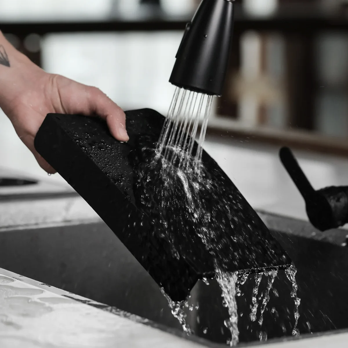 MHW-3BOMBER Silicone Pad Coffee Tamper Mat - Image 4